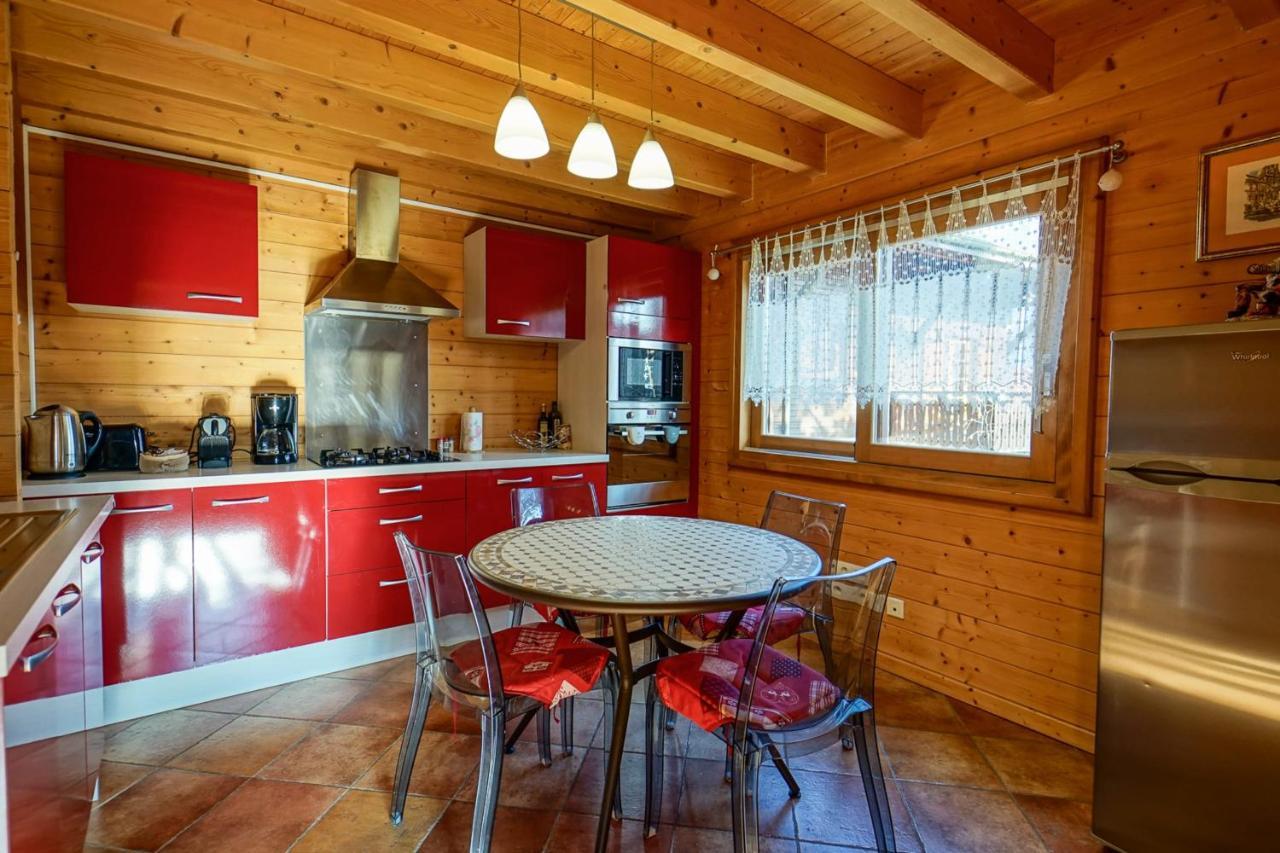 Le Chalet Bonheur Lathuile Εξωτερικό φωτογραφία